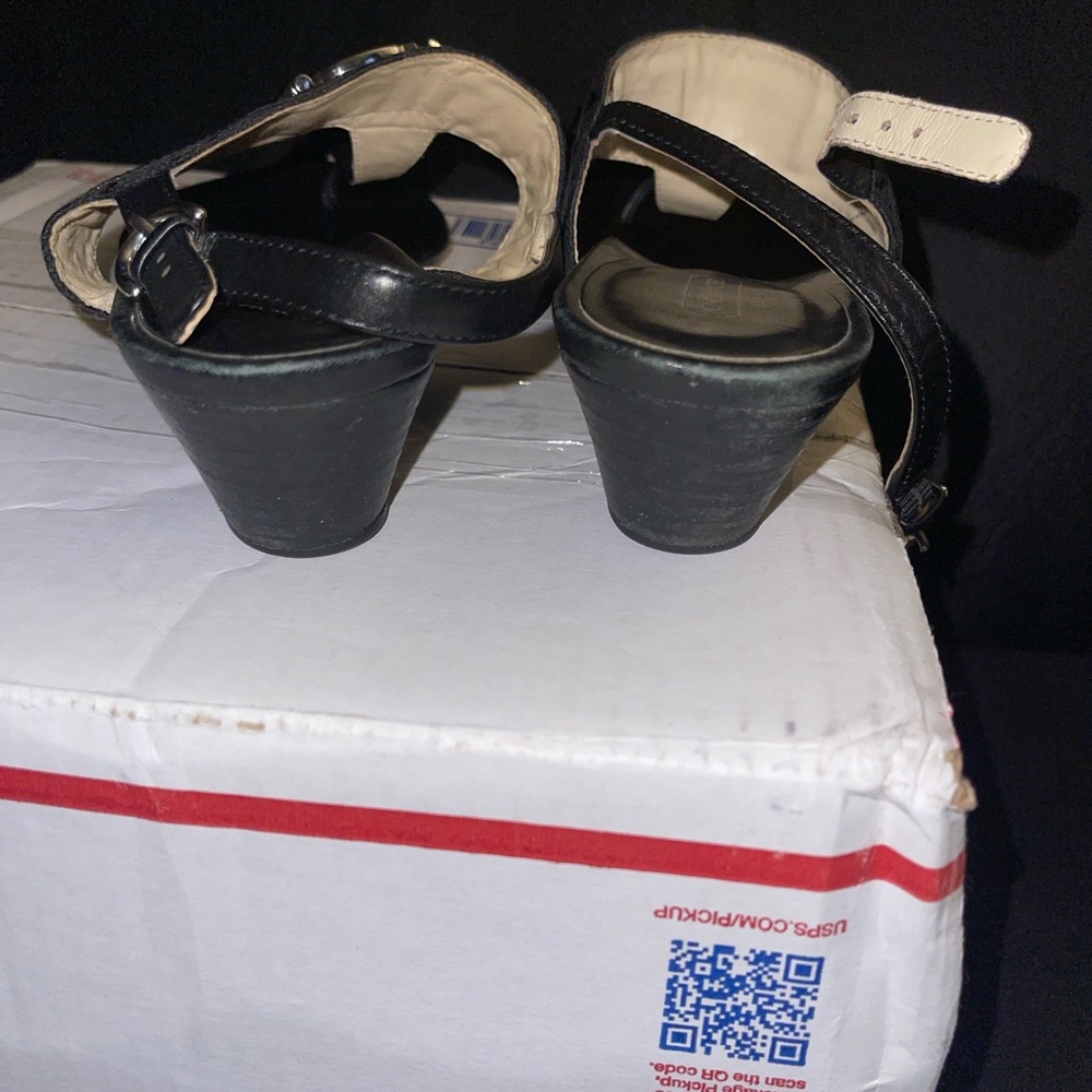 Coach Despina Black Thong Wedge Sandals with Silver Hardware Size 10B - Picture 15 of 16